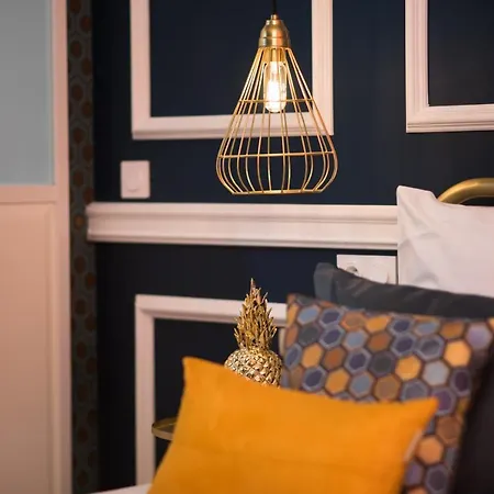 The Napoleon Suite On Champs-Elysees *